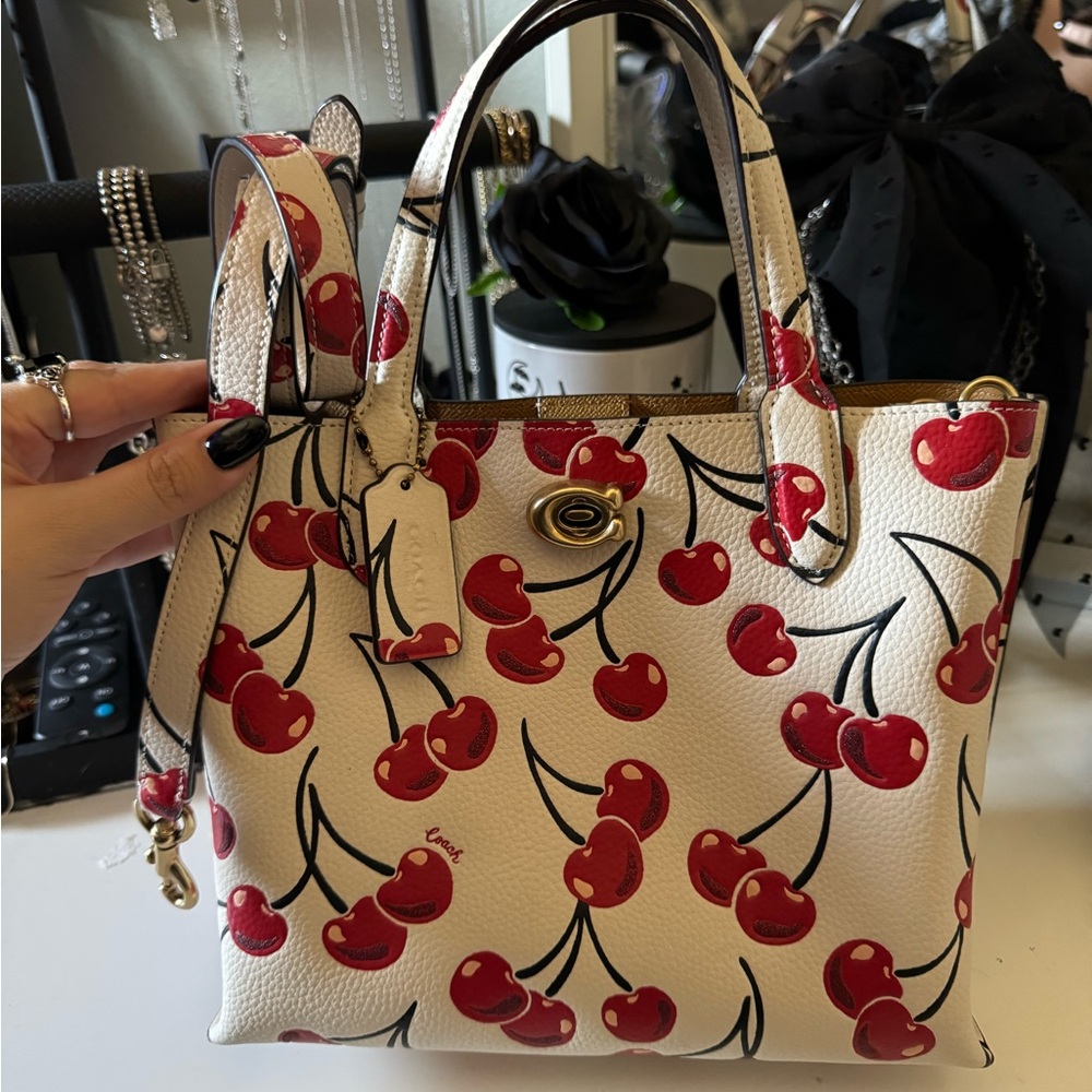 SOLD Coach Cherry willow 🍒